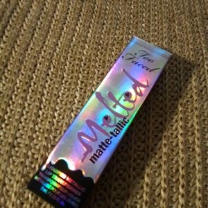 Too Faced Makeup - PICK 2 FOR 30 TOO FACED MELTED MATTE-TALLIC LIPPIE Too Faced Makeup - PICK 2 FOR 30 TOO FACED MELTED MATTE-TALLIC LIPPIE